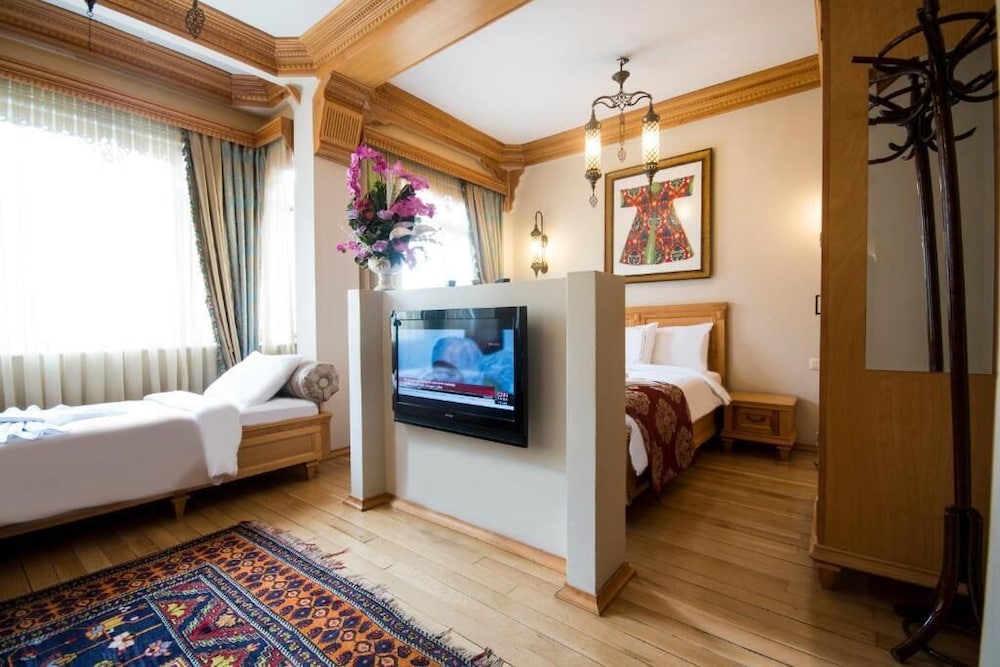 Sultan Corner Suites 23/49