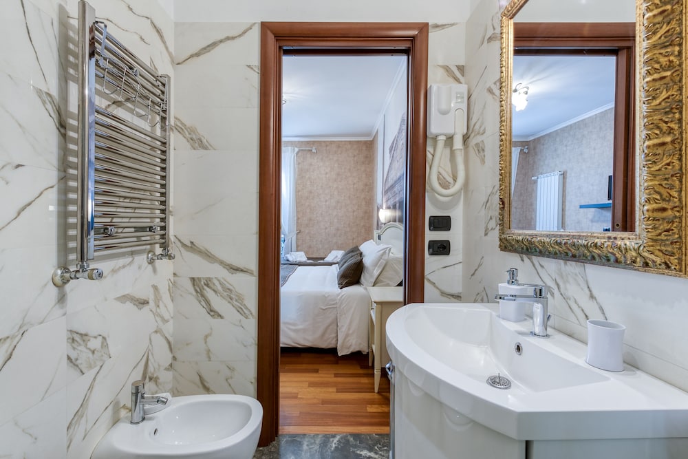 B B Le Suite Di Via Catone 36/69