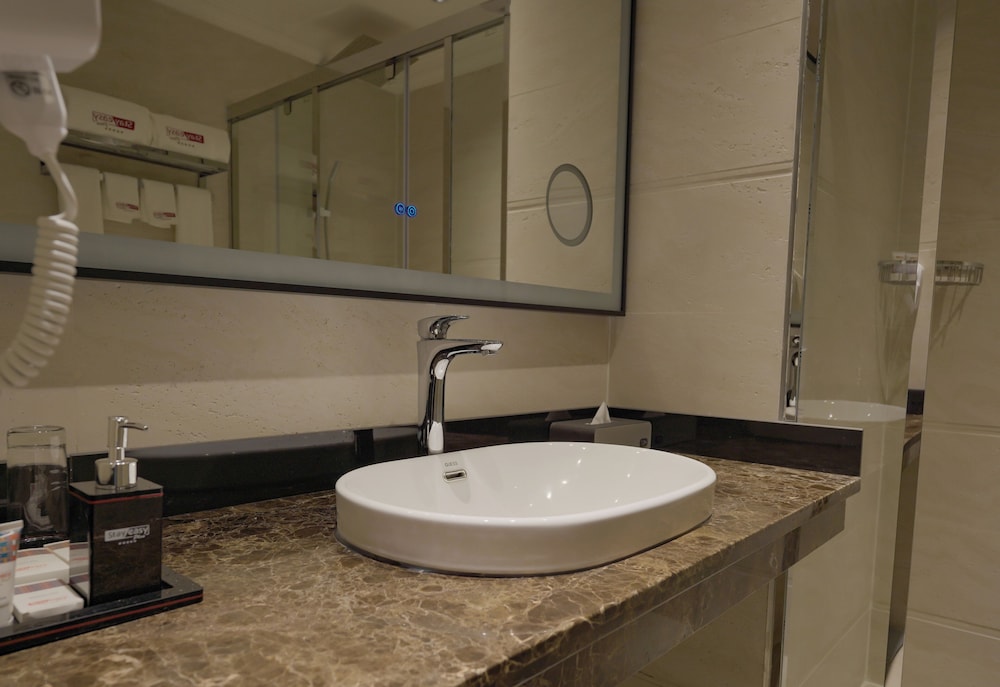 Stay Easy Plus Hotel 37/38