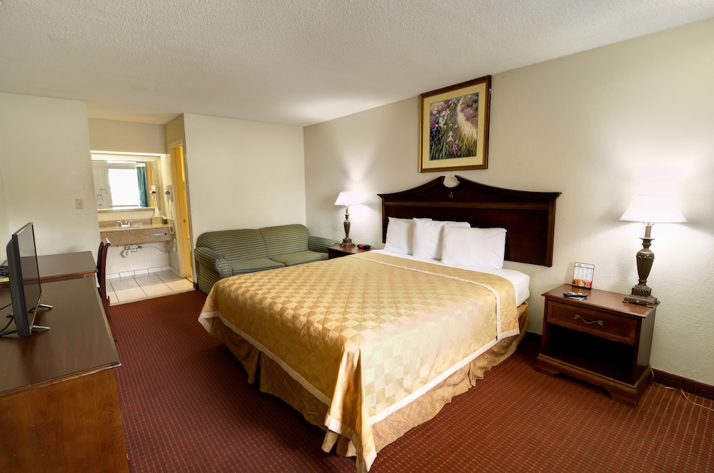 Key West Inn 18/25
