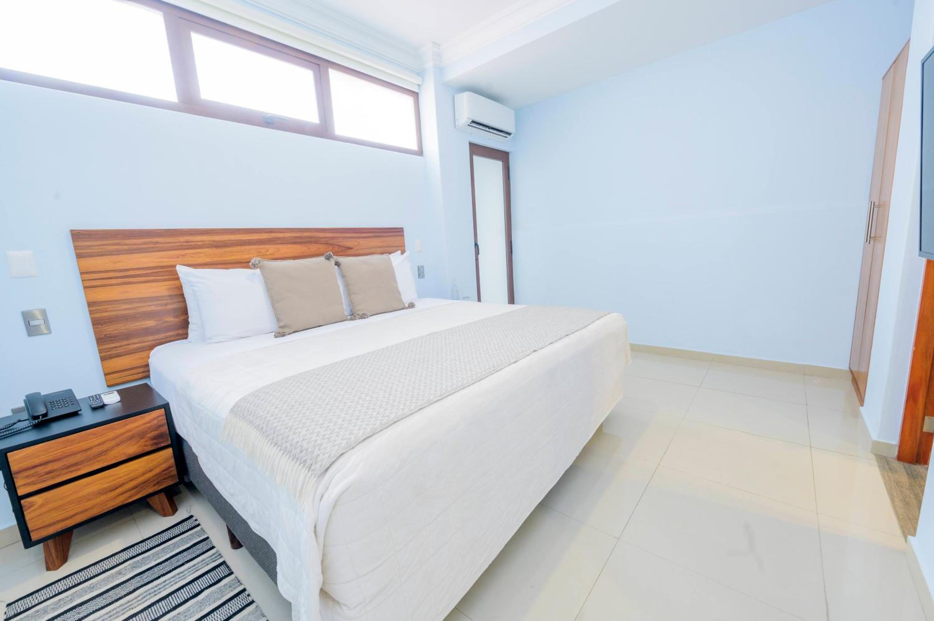 Standard, Double Bed