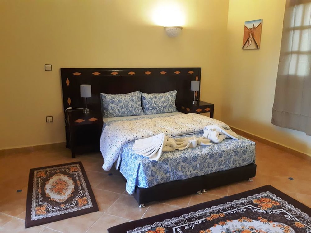 Relais de l Ourika 3/18