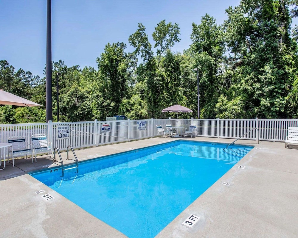 Econo Lodge Saint Stephen 21/37