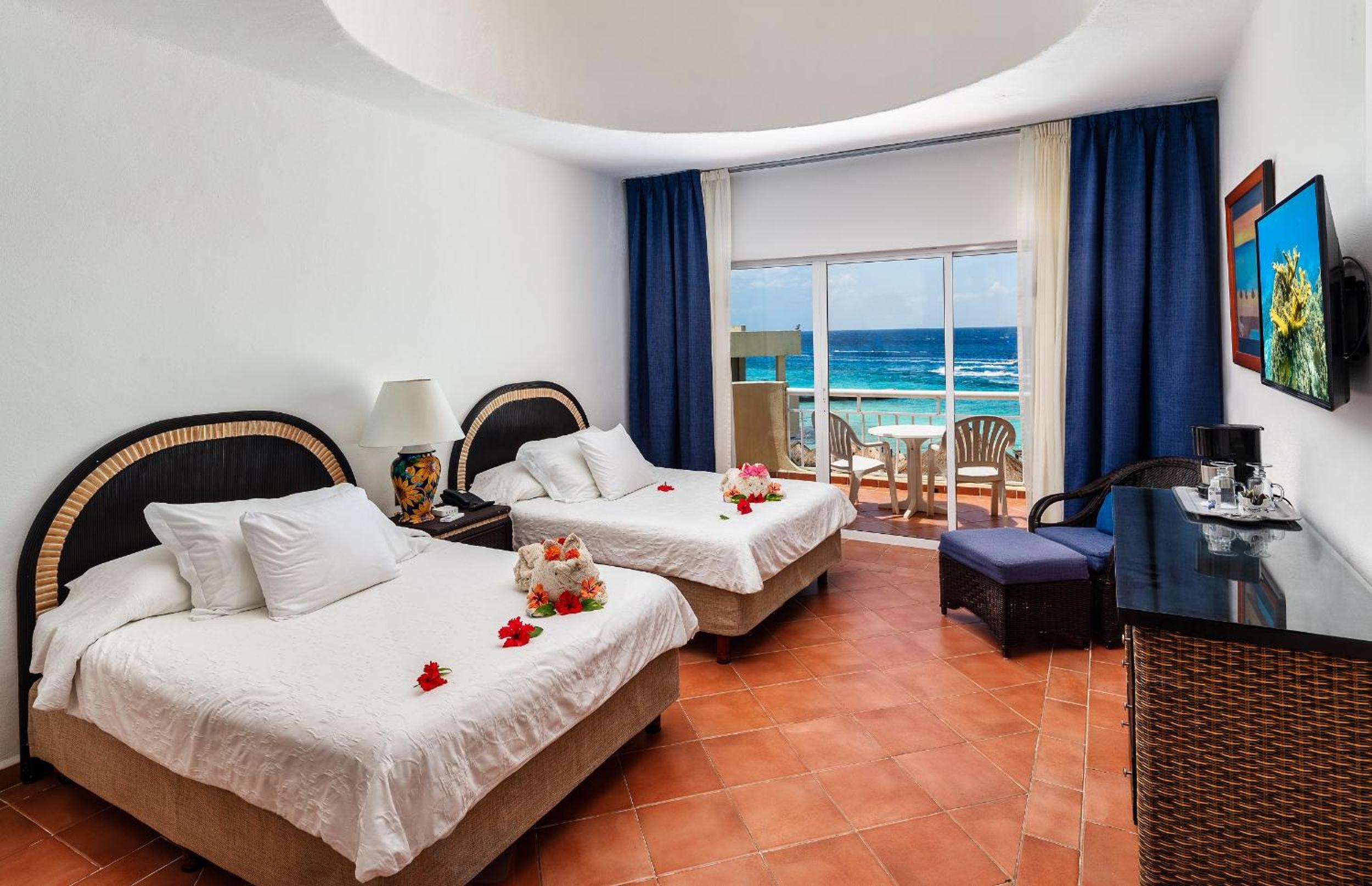STANDARD, OCEAN VIEW