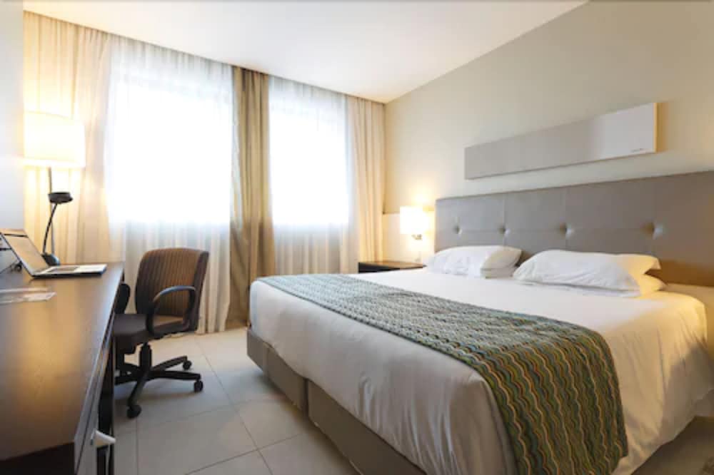 Mercure Salvador Pituba 15/45