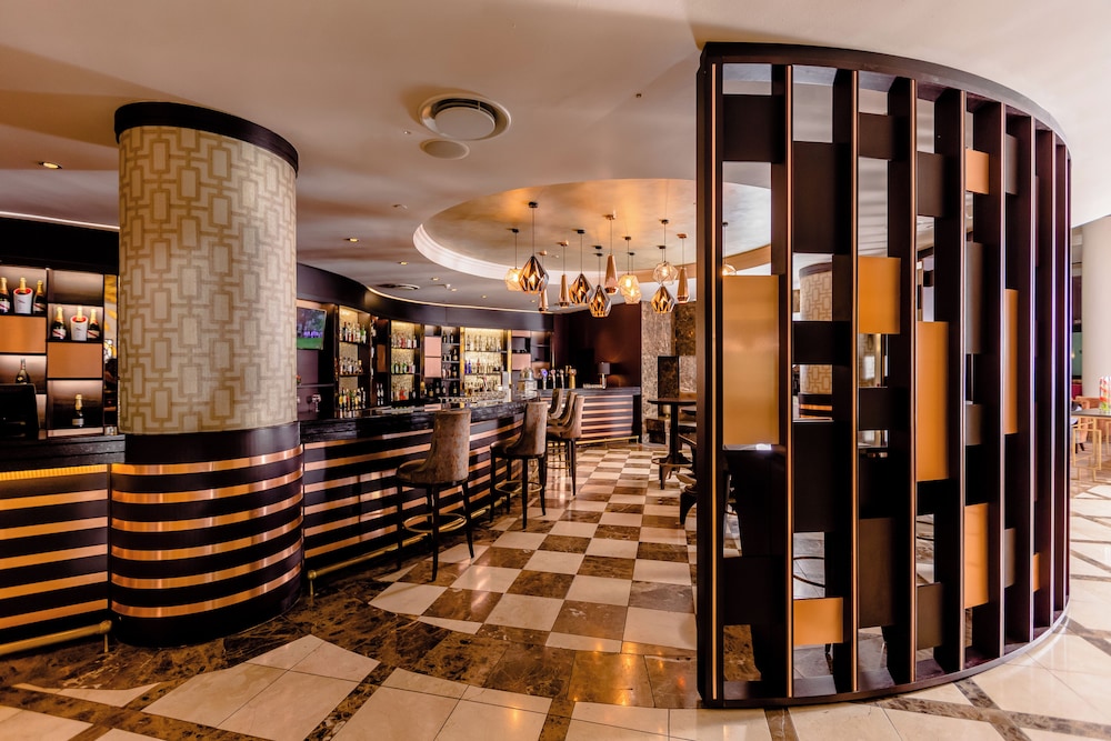 Southern Sun Sandton 20/48