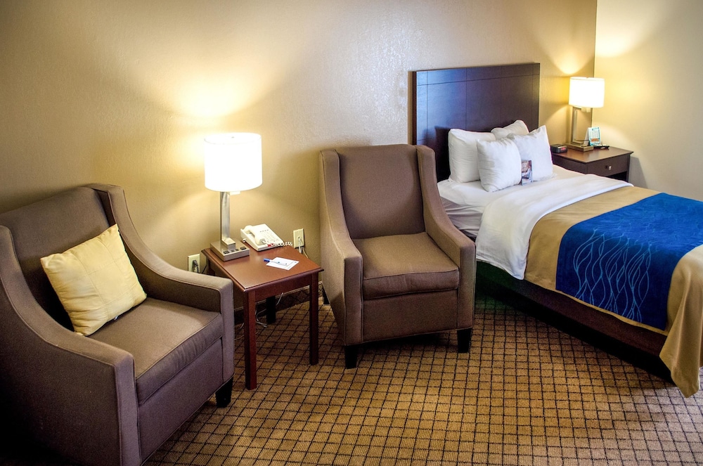 Quality Inn Clarksville 26/47