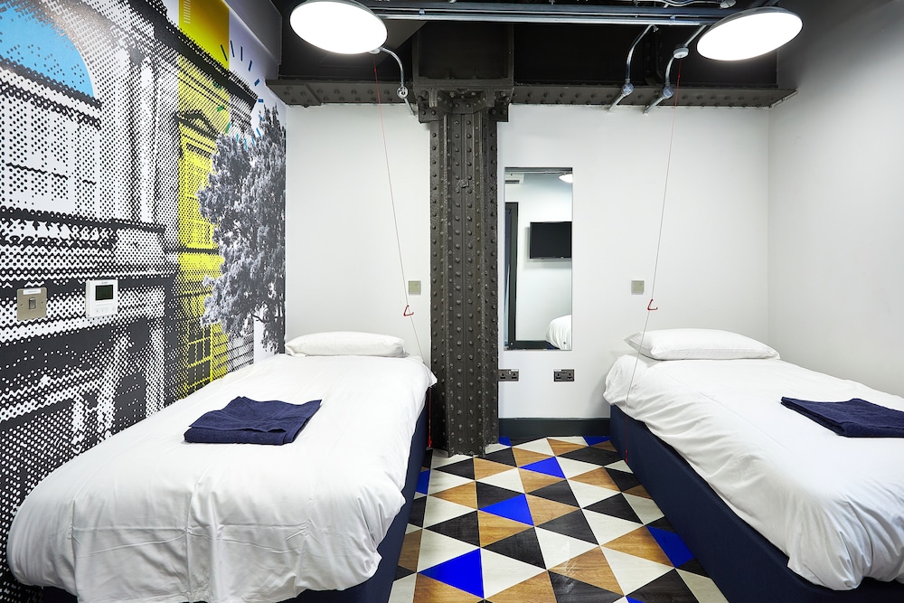 St Christopher S Inn Hostels 26/70