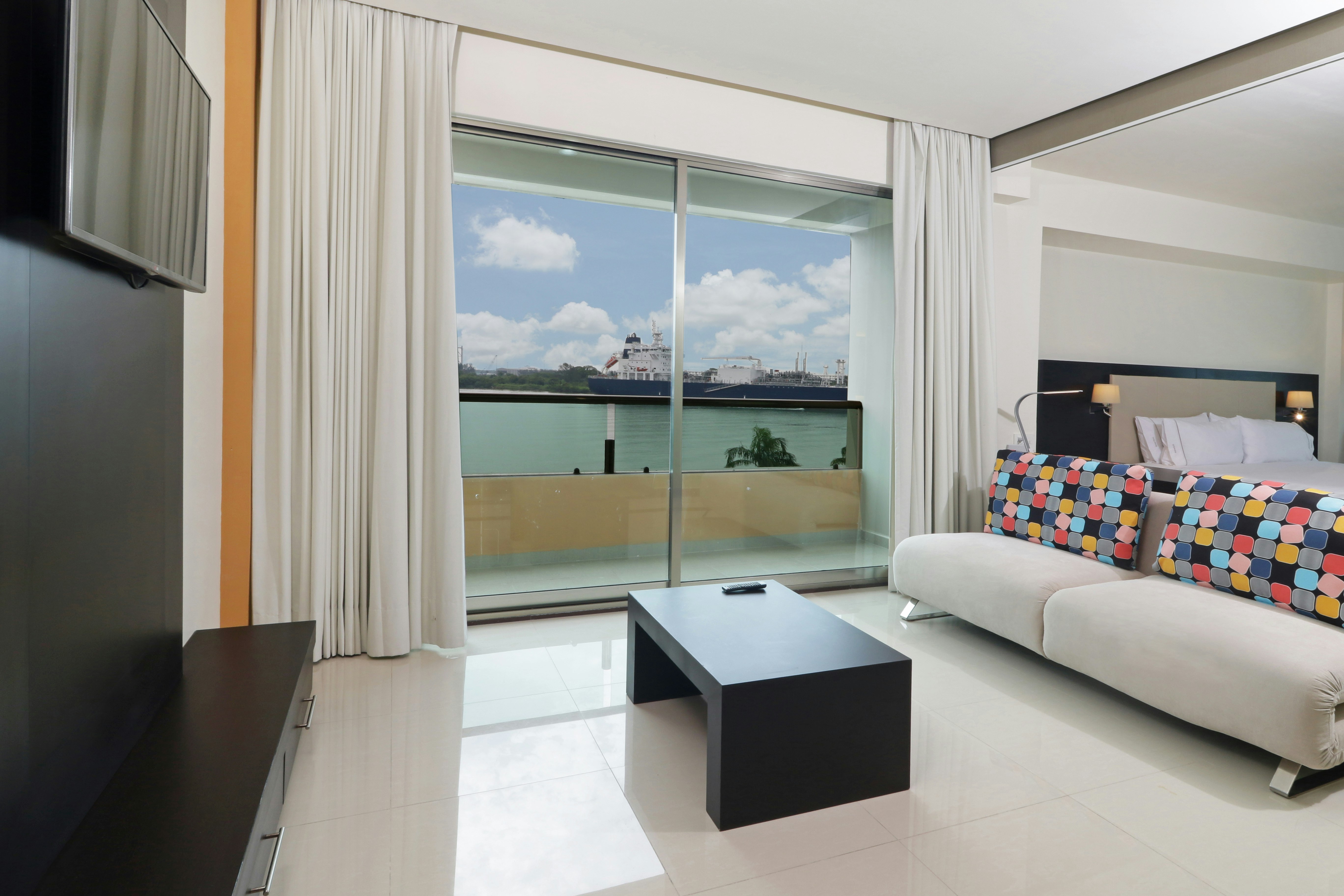 Holiday Inn Express Tuxpan 48/78