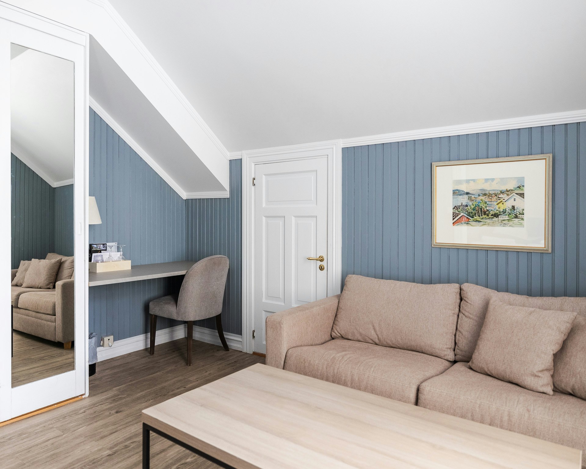 Fru Haugans Hotel 26/50