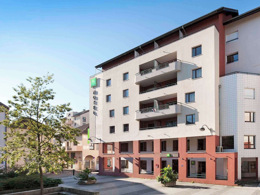 Ibis Styles Annecy Gare Centre 2/58