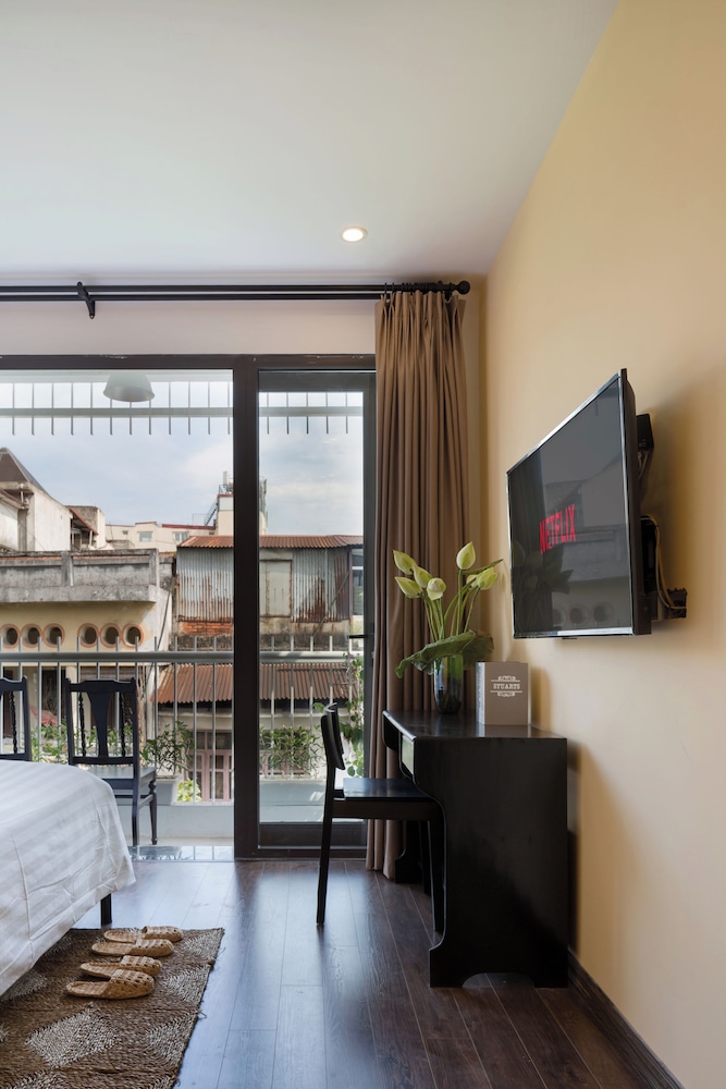 Centraltique Downtown Living 35/47