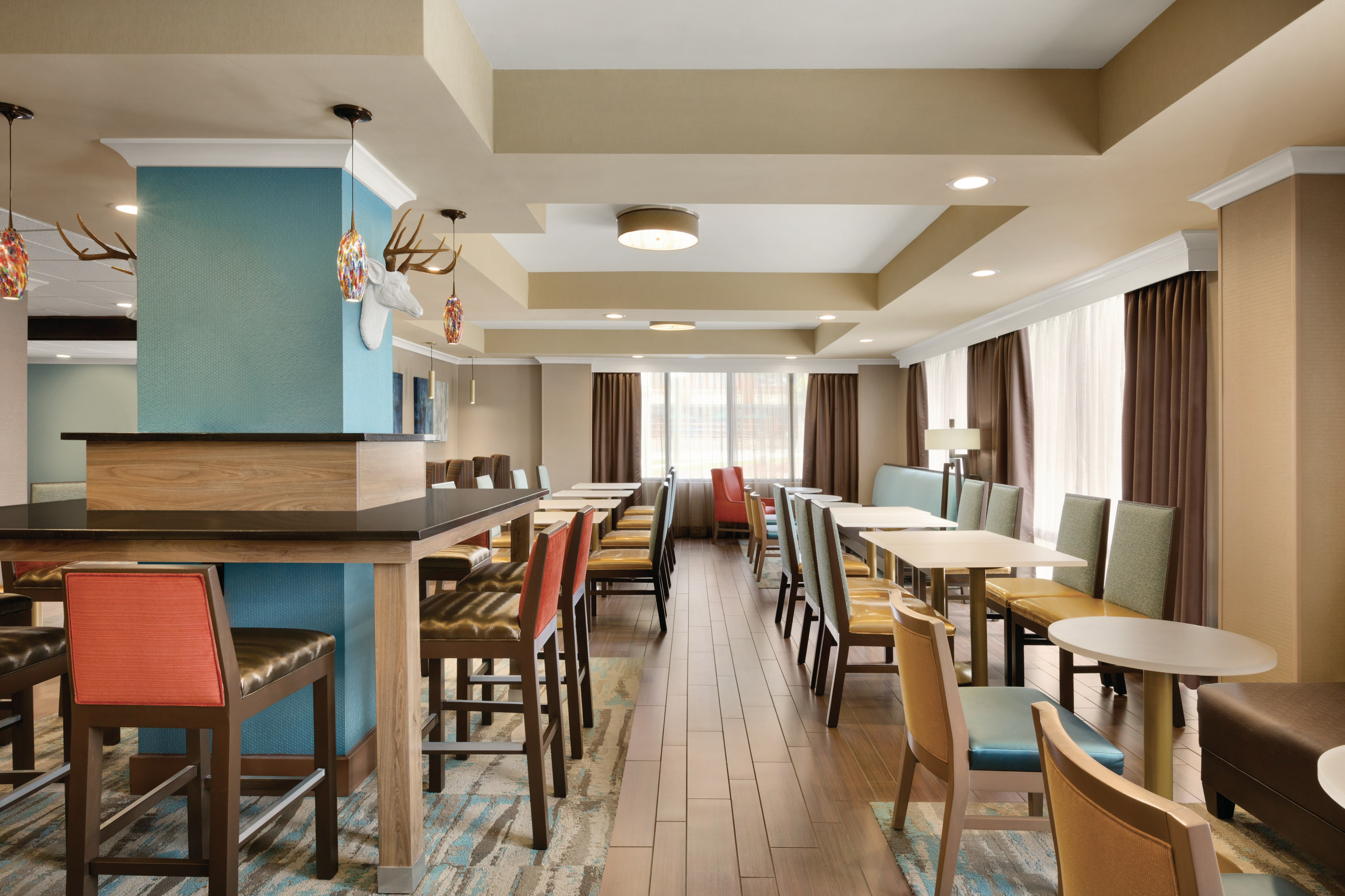 Hampton Inn Atlanta-Buckhead 33/46