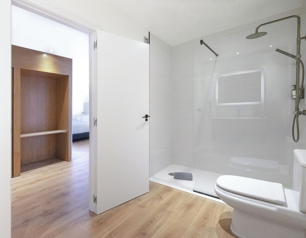 INNSiDE Valencia Oceanic 53/54