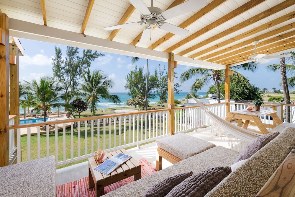 MoonRaker Beach Hotel 28/50
