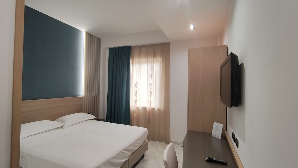 Hotel Maiuri 20/49