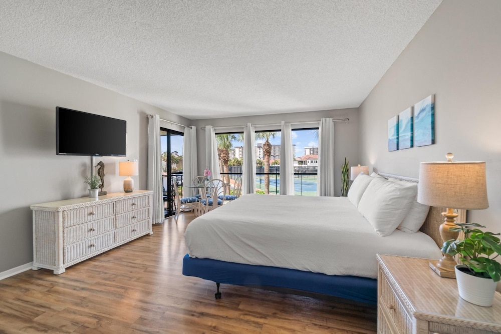 3 Bedrooms, Condo, Golf, Villa, King Bed, 3 Queen Beds, Sofa، Edgewater Beach & Golf Resort By Panhandle Getaways 4/7