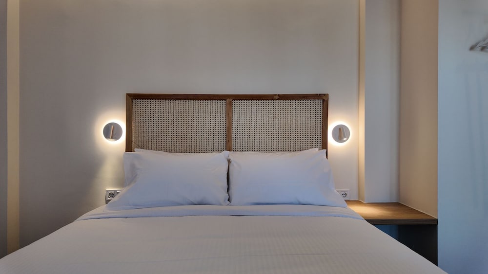 Euphoria Apartments 16/56