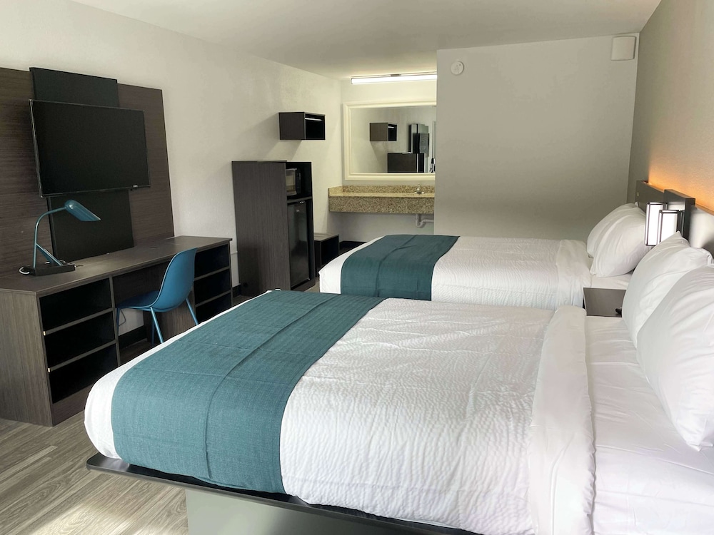 Motel6 West Columbia, SC - Airport 13/24