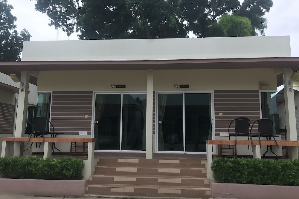 Pleai Ta Lea Resort Chaolao Beach 5/57