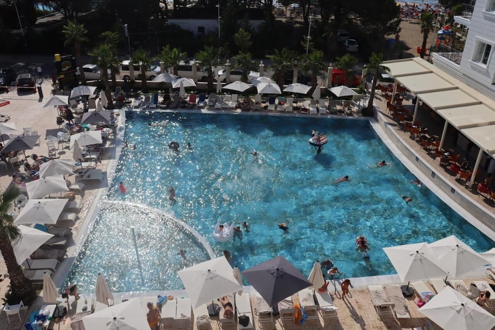 Amelia Mare Hotel 28/37
