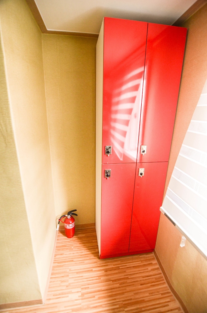 YAKOREA HOSTEL DONGDAEMUN 19/79