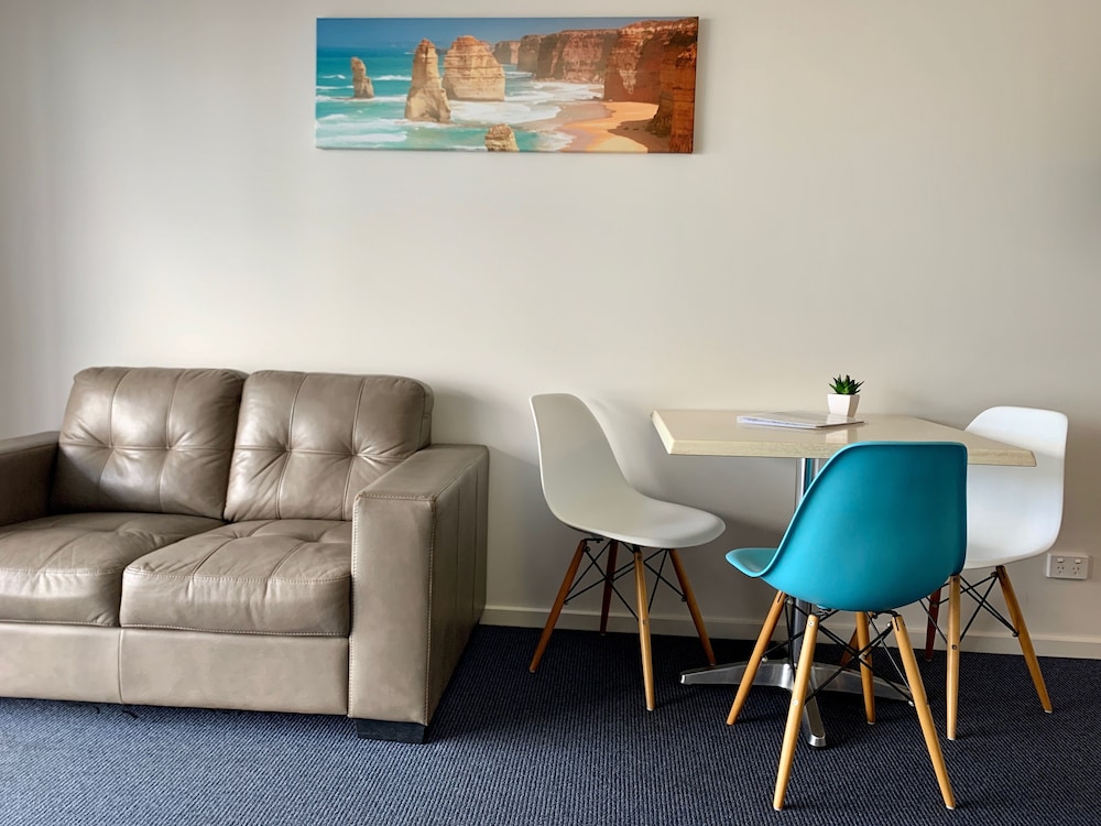 Apollo Bay Waterfront Motor Inn 47/80