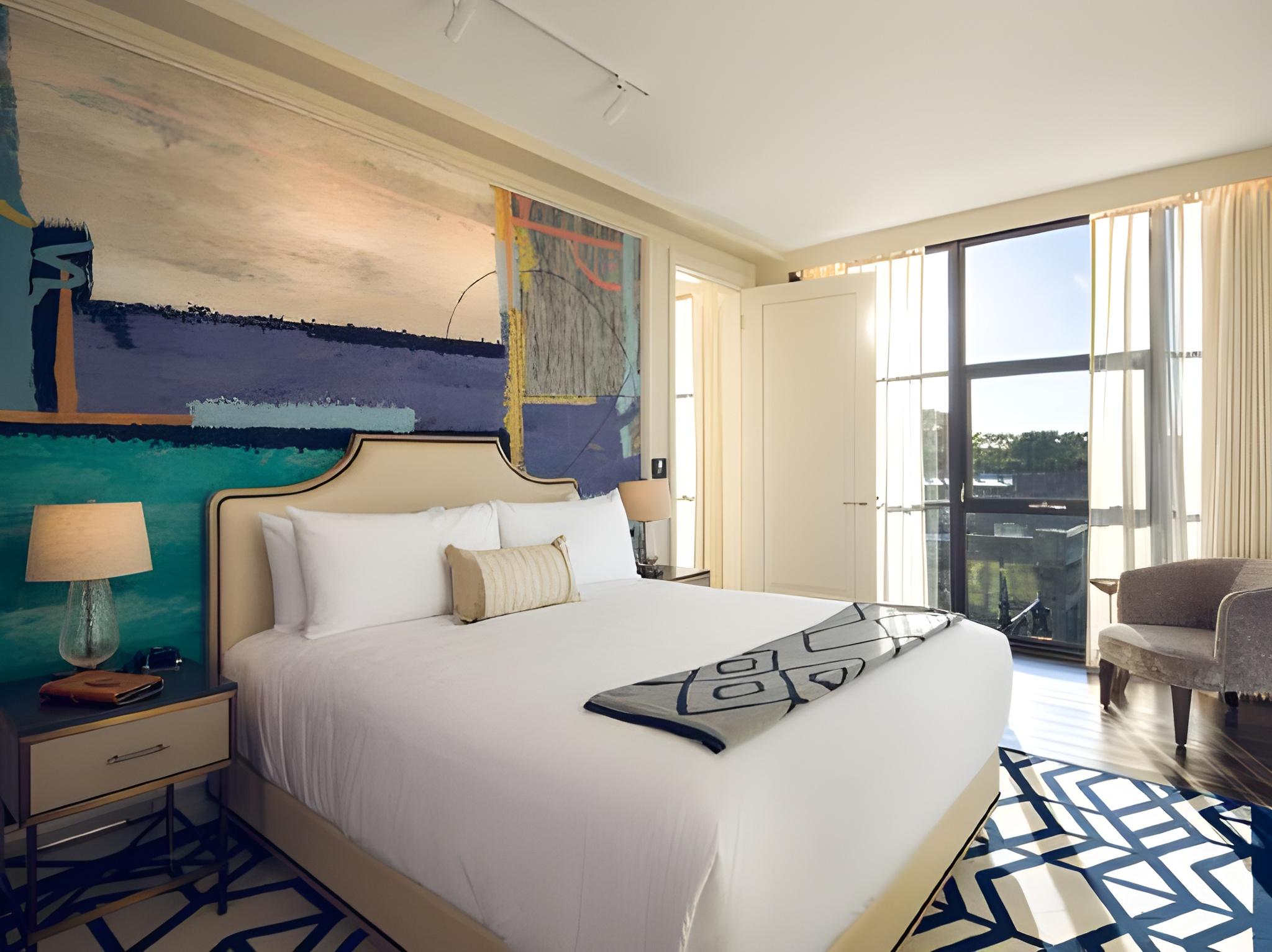 Compact, Suite, Accessible