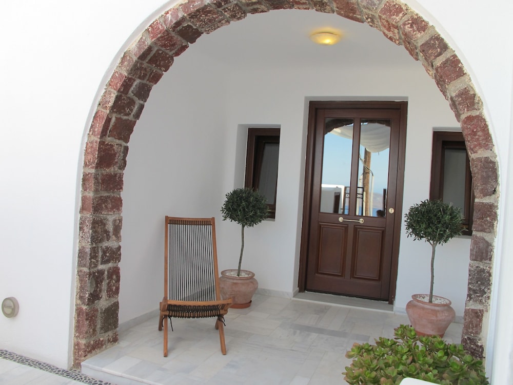 Mirabo Luxury Villas Adults Only 2/40