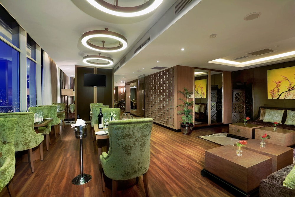 Aston Priority Simatupang Hotel and Conference Center 60/72