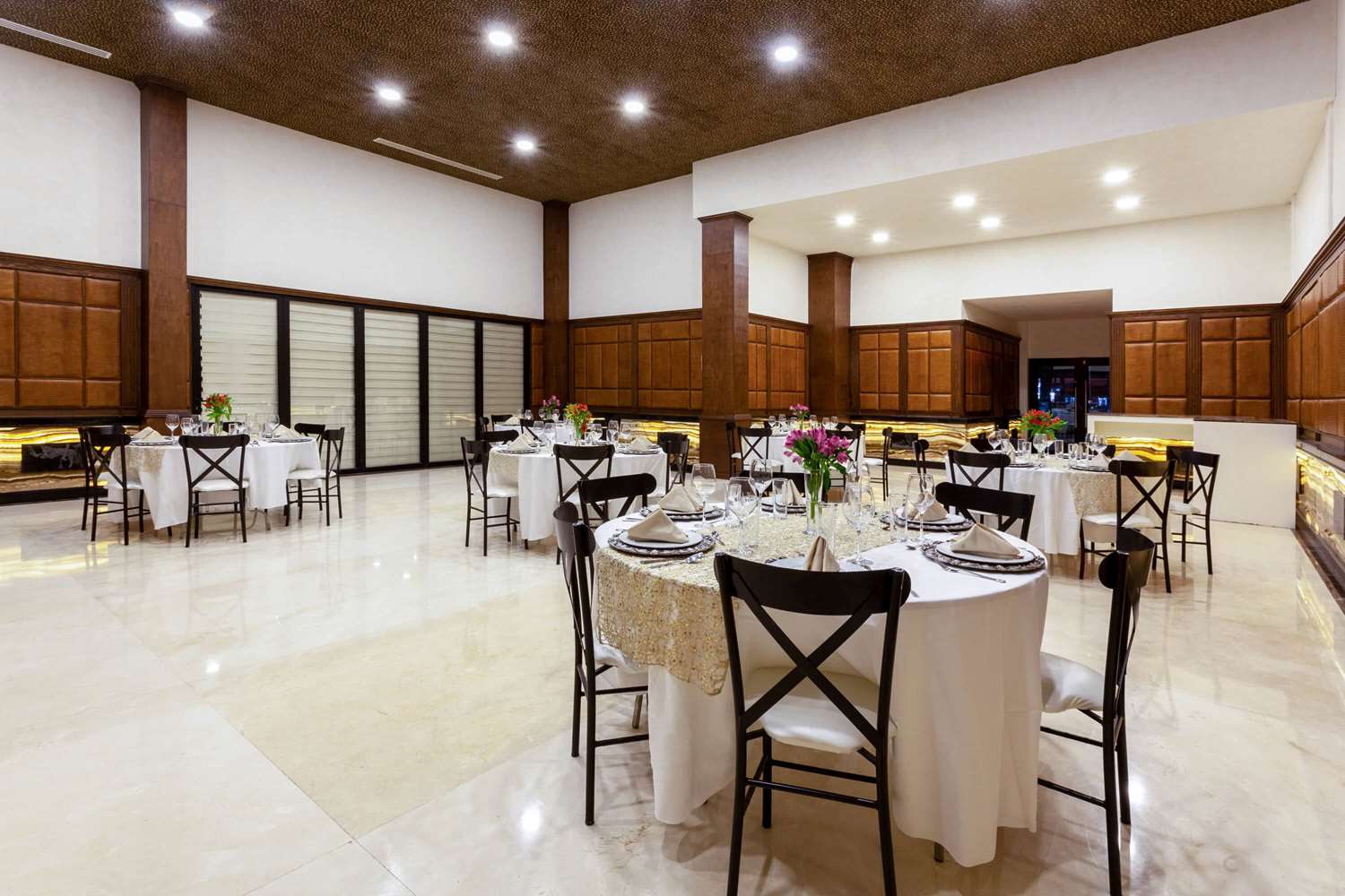 Wyndham Torreon 22/33