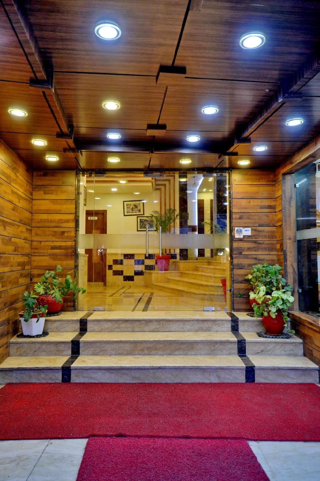 Hotel Mayur 9/20