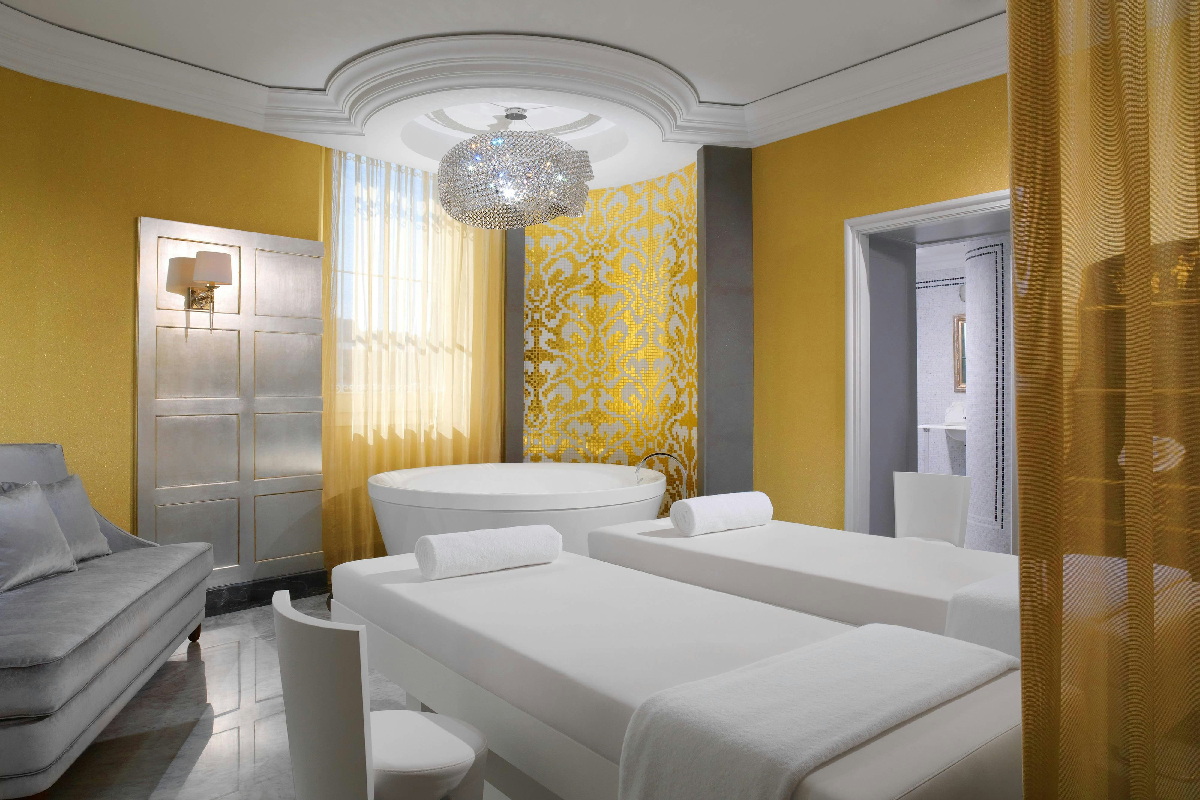 The St Regis Florence 8/24