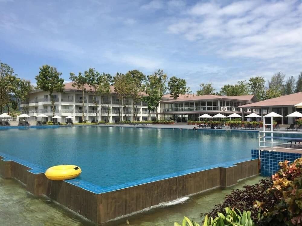 Century Langkasuka Resort 4/59