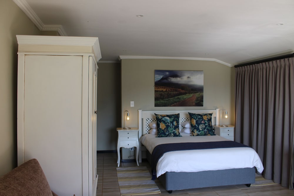 Le Pommier Wine Estate 10/50