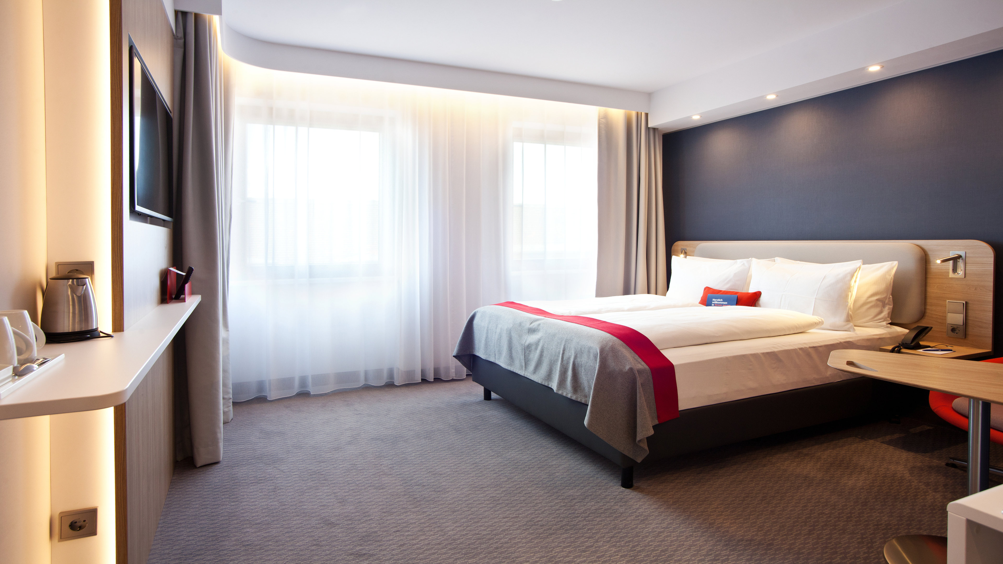 Holiday Inn Express Darmstadt 9/50