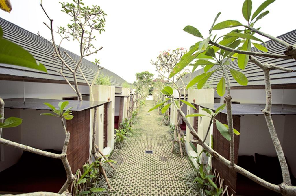 Lubdhaka Canggu 39/40