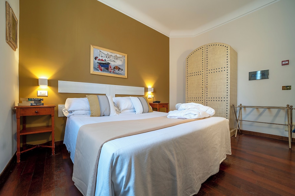 Vecchio Borgo 8/49