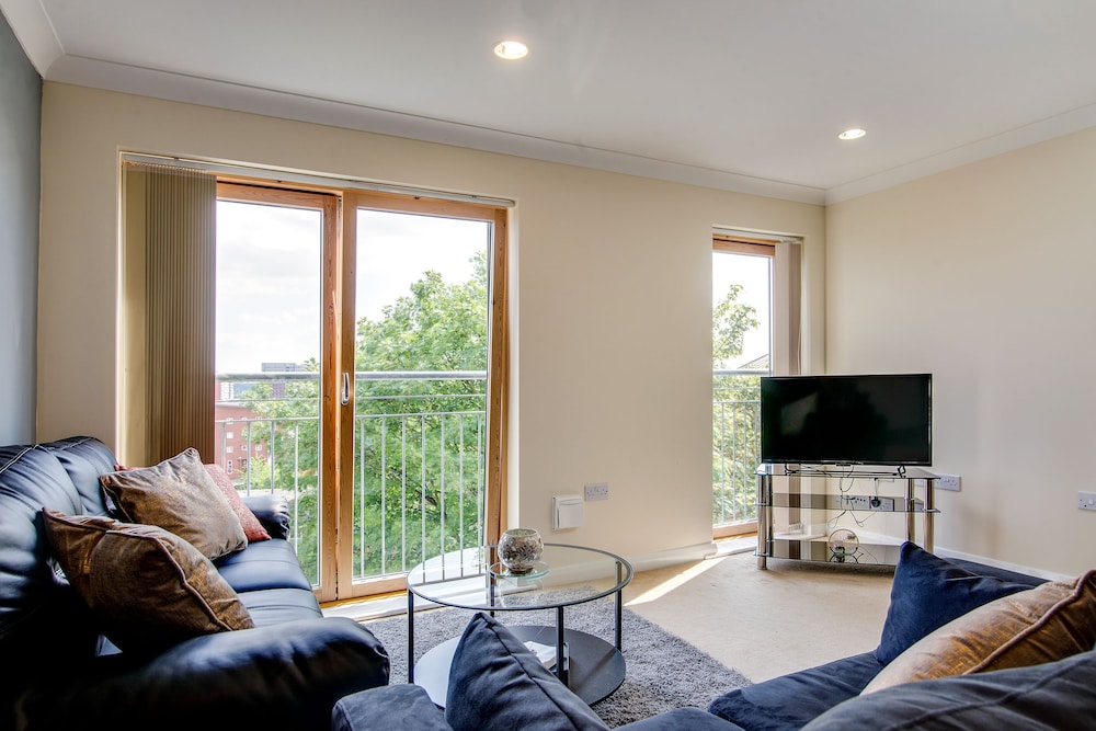 Mica Point City Centre Apartment 33/50