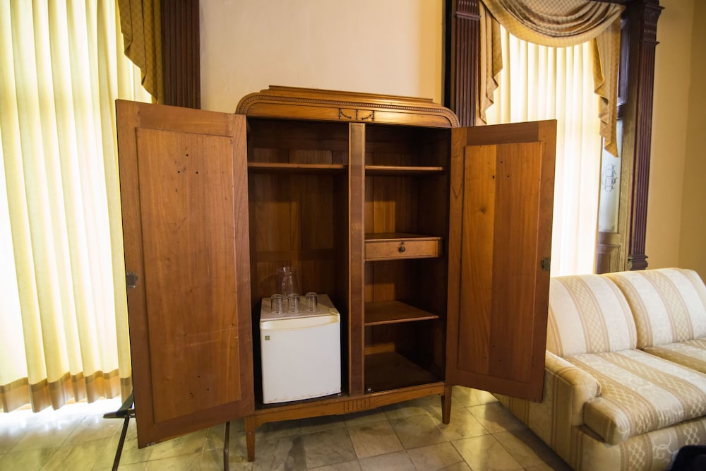 Gran Hotel de Merida 40/68