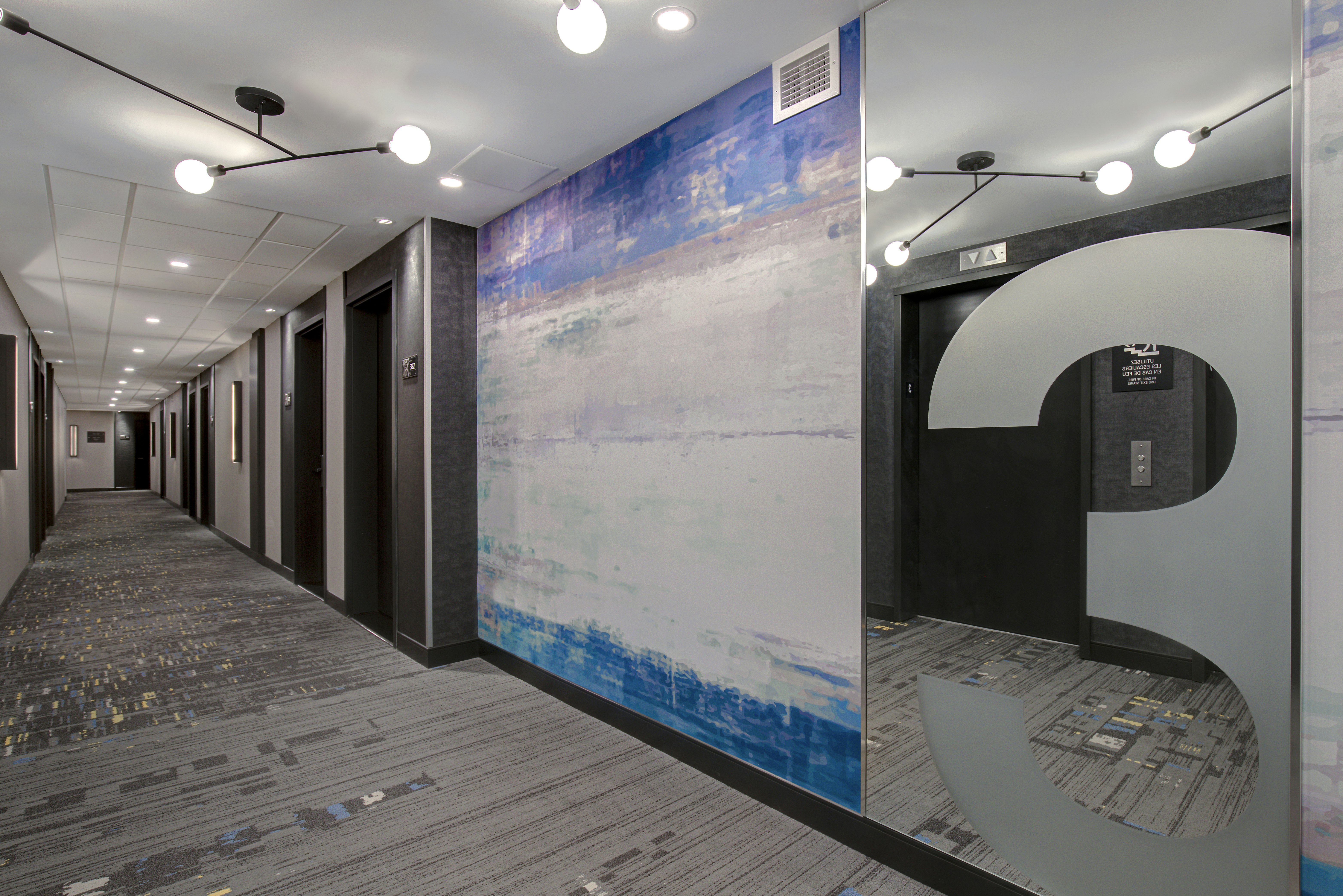 Hampton Inn by Hilton Montreal Downtown 7/44