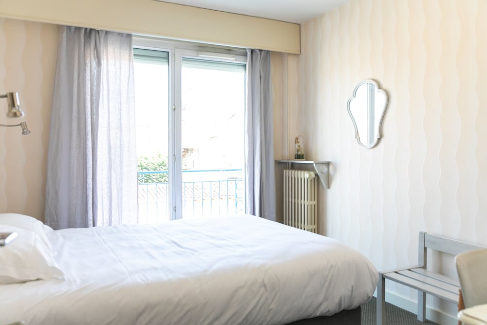 Citotel Le Logis de Brou 16/48