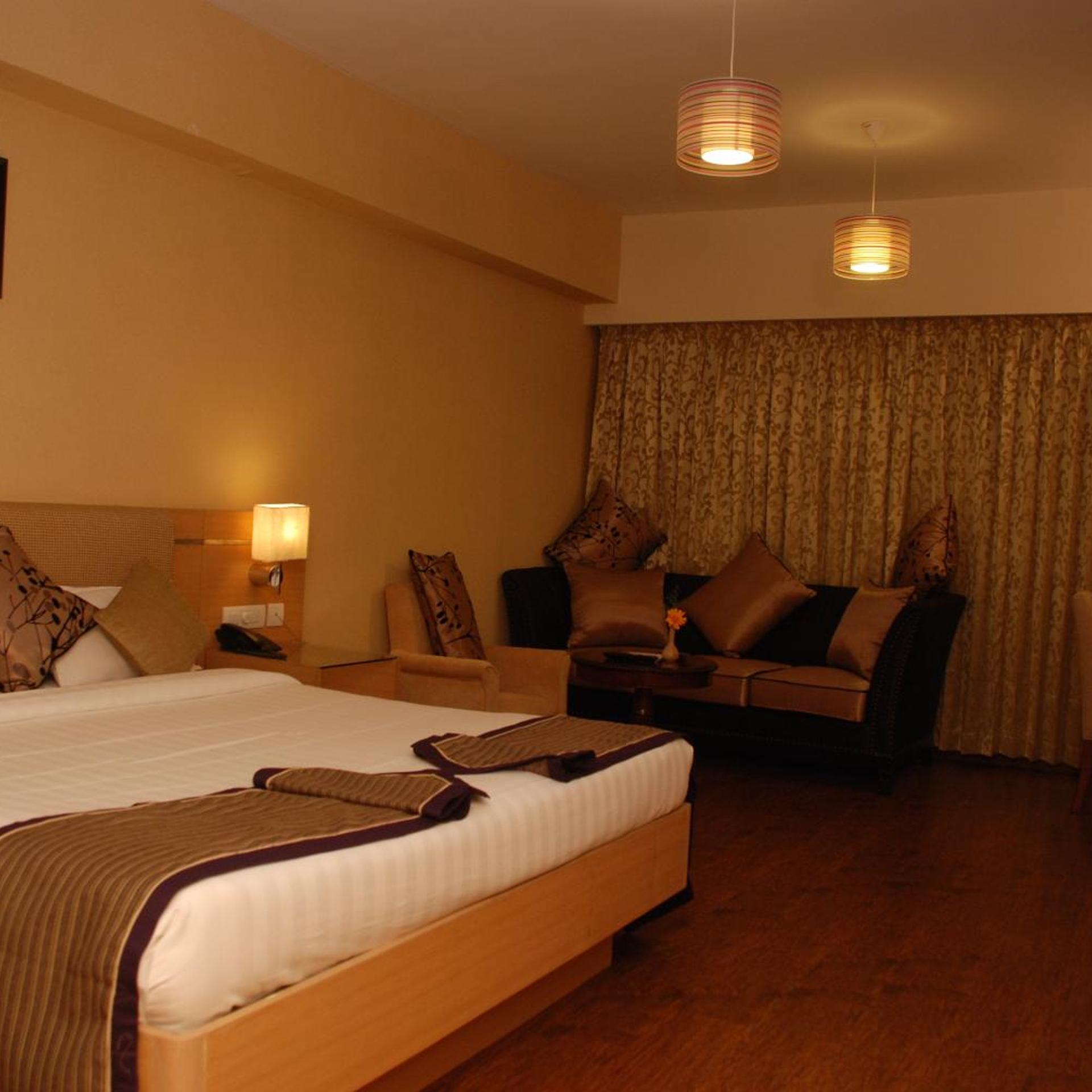 PLA KRISHNA INN 15/39