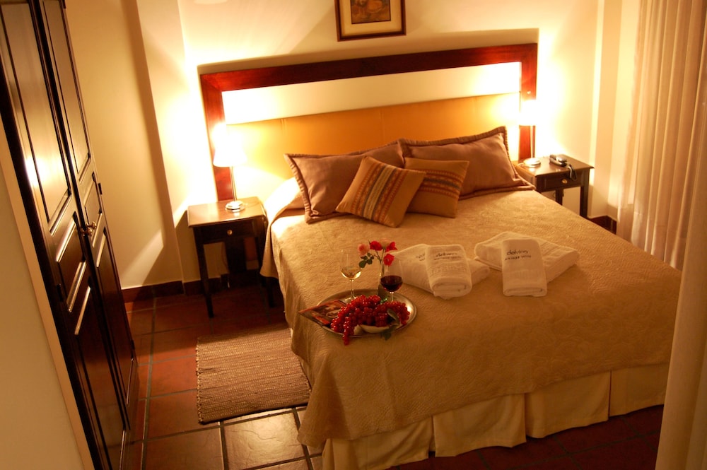 Delvino Boutique Hotel 18/56