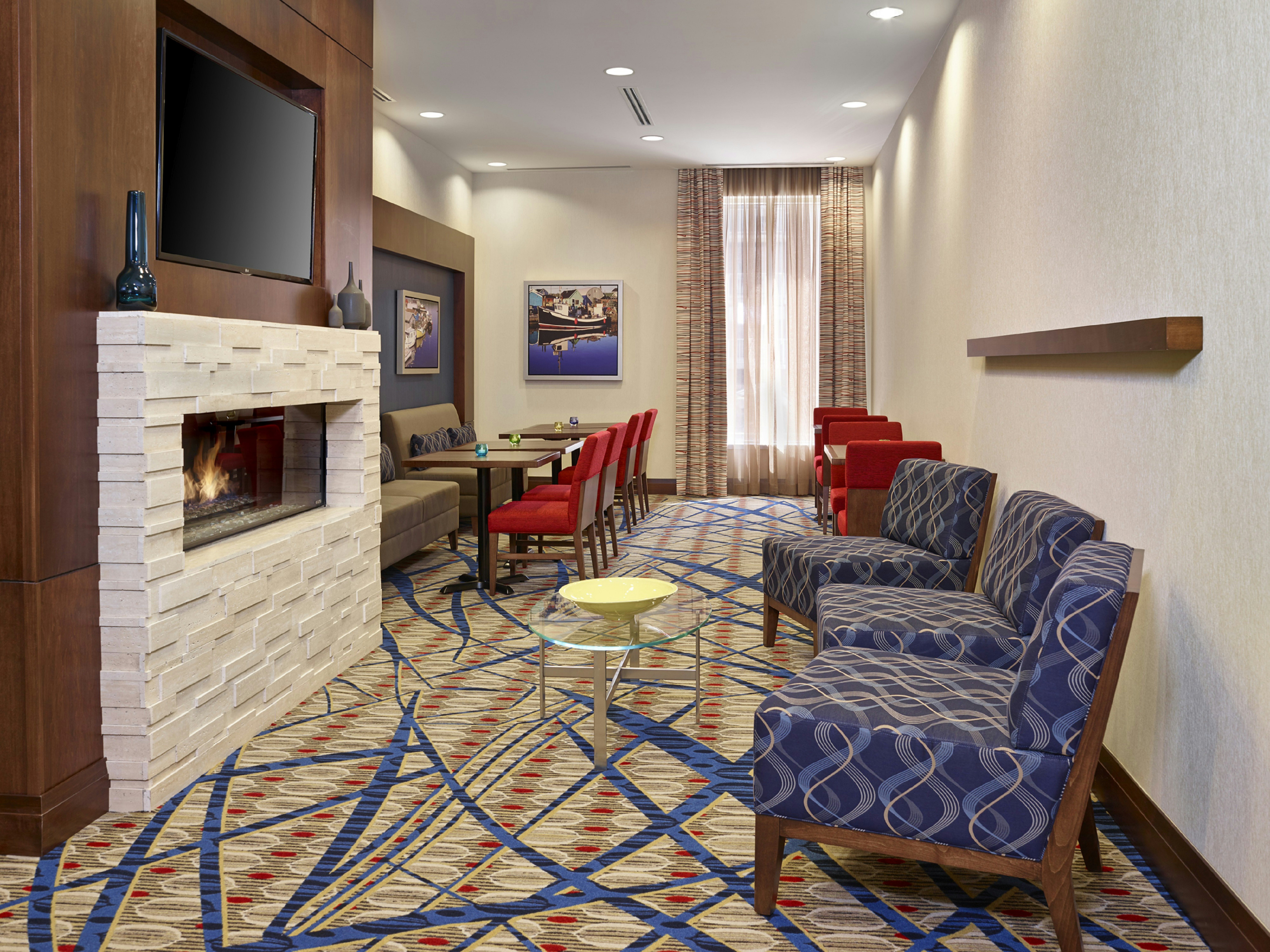 HAMPTON INN BY HILTON HALIFAX DOWNTOWN 34/54