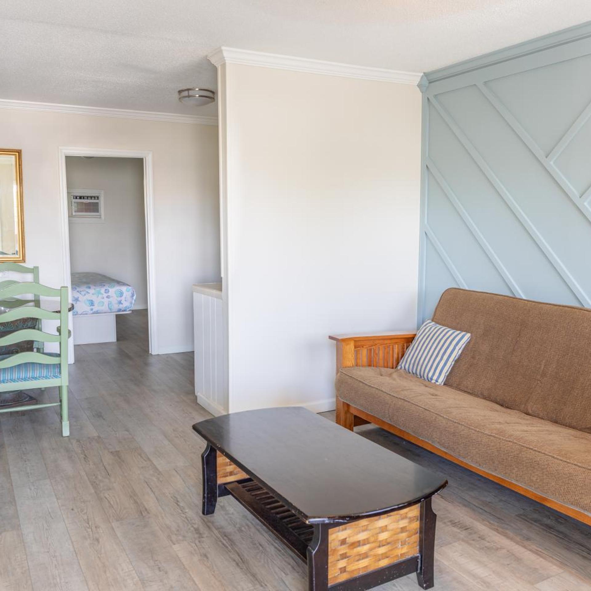 Atlantis Inn Tybee Island, Georgia 31/50