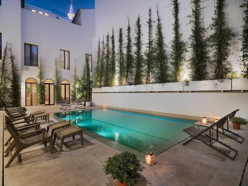 H10 Palacio Colomera 5/77
