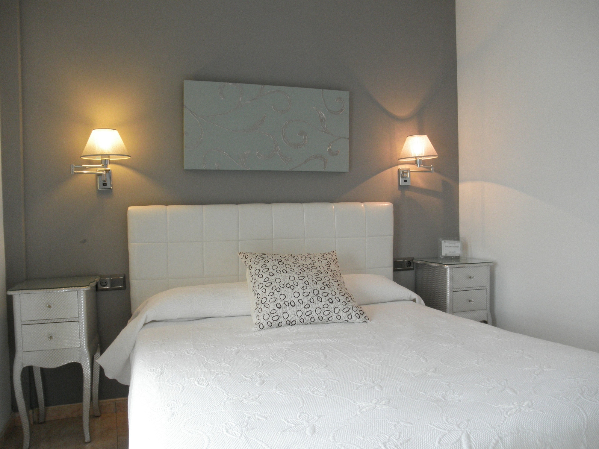 hostal abril