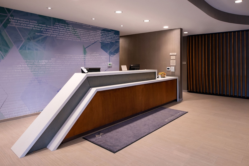 SpringHill Suites by Marriott Elizabethtown 9/40