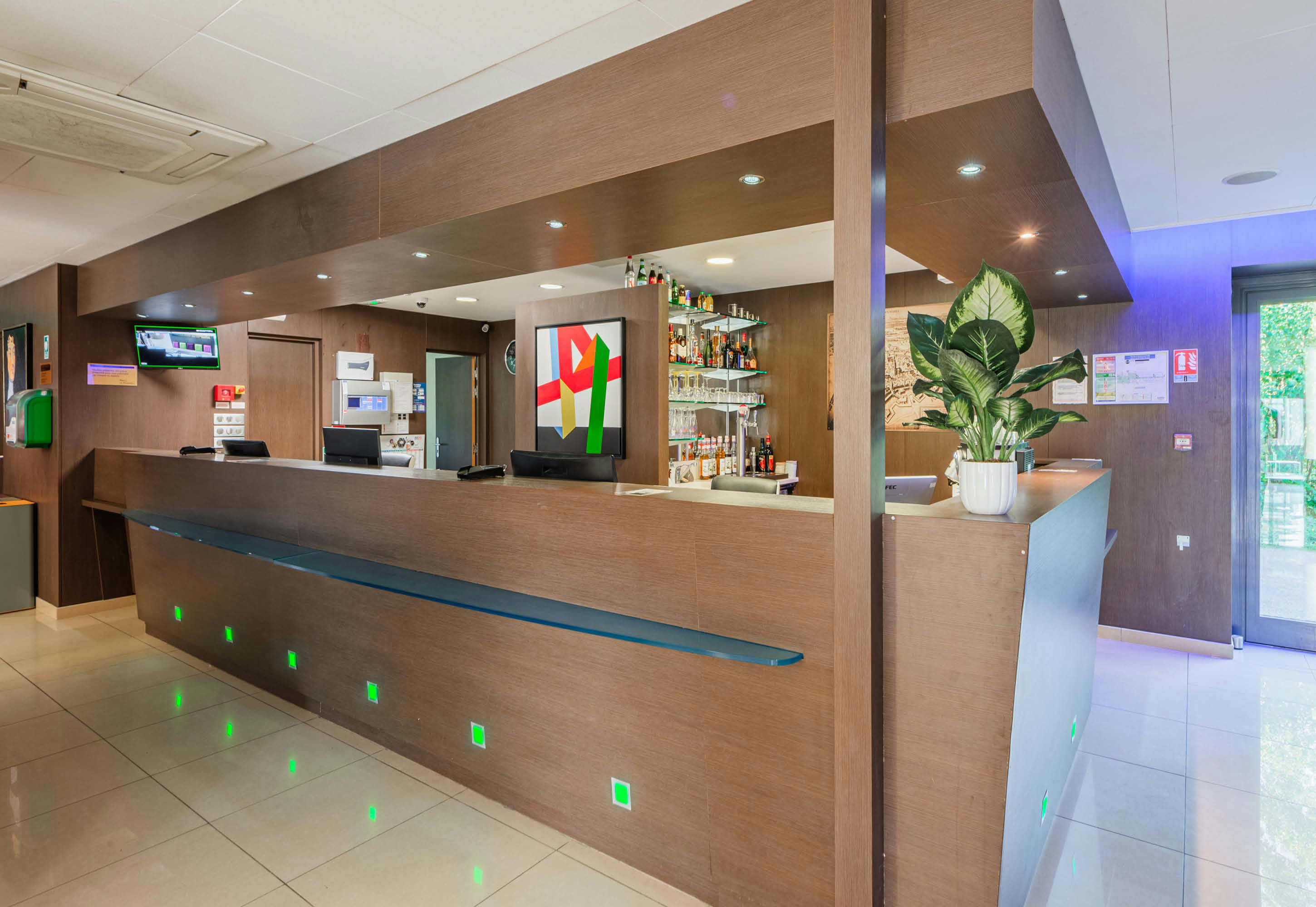 B&B HOTEL Colmar Liberte 4 etoiles 6/40